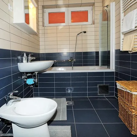 Apartament Apartman Esteral
