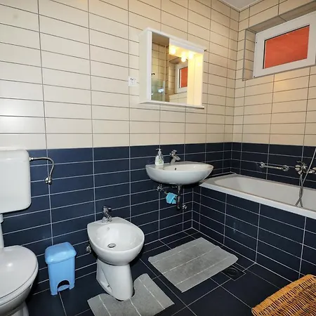 Apartament Apartman Esteral